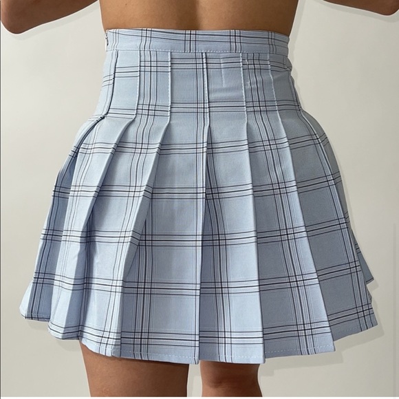 PRINCESS POLLY SKIRT - Picture 2 of 2